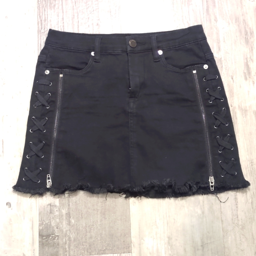 Black Nyc Skirt Size 24